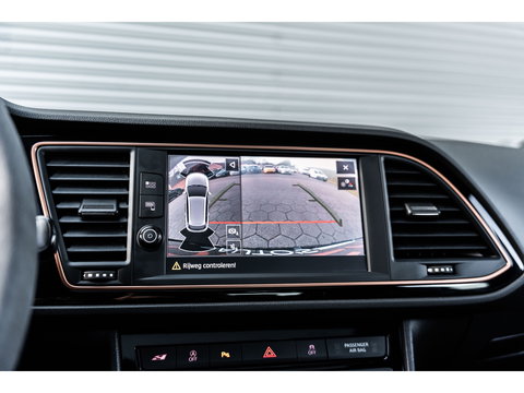 SEAT Leon ST 2.0 TSI CUPRA R 4DRIVE PANO CARBON BREMBO BEATS