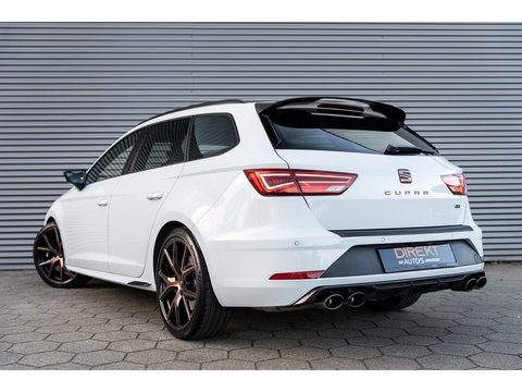 SEAT Leon ST 2.0 TSI CUPRA R 4DRIVE PANO CARBON BREMBO BEATS