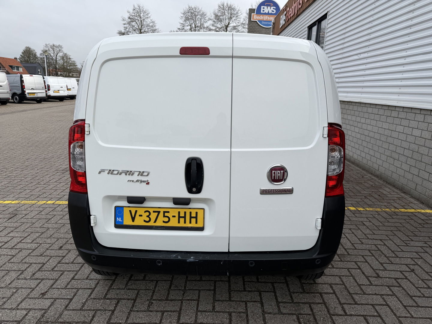 Fiat Fiorino 1.3 MJ SX / euro 6 diesel / bpm vrij / vaste prijs rijklaar € 6.950 ex btw / lease vanaf € 117 / airco / schuifdeur / pdc achter / ex schilders bus