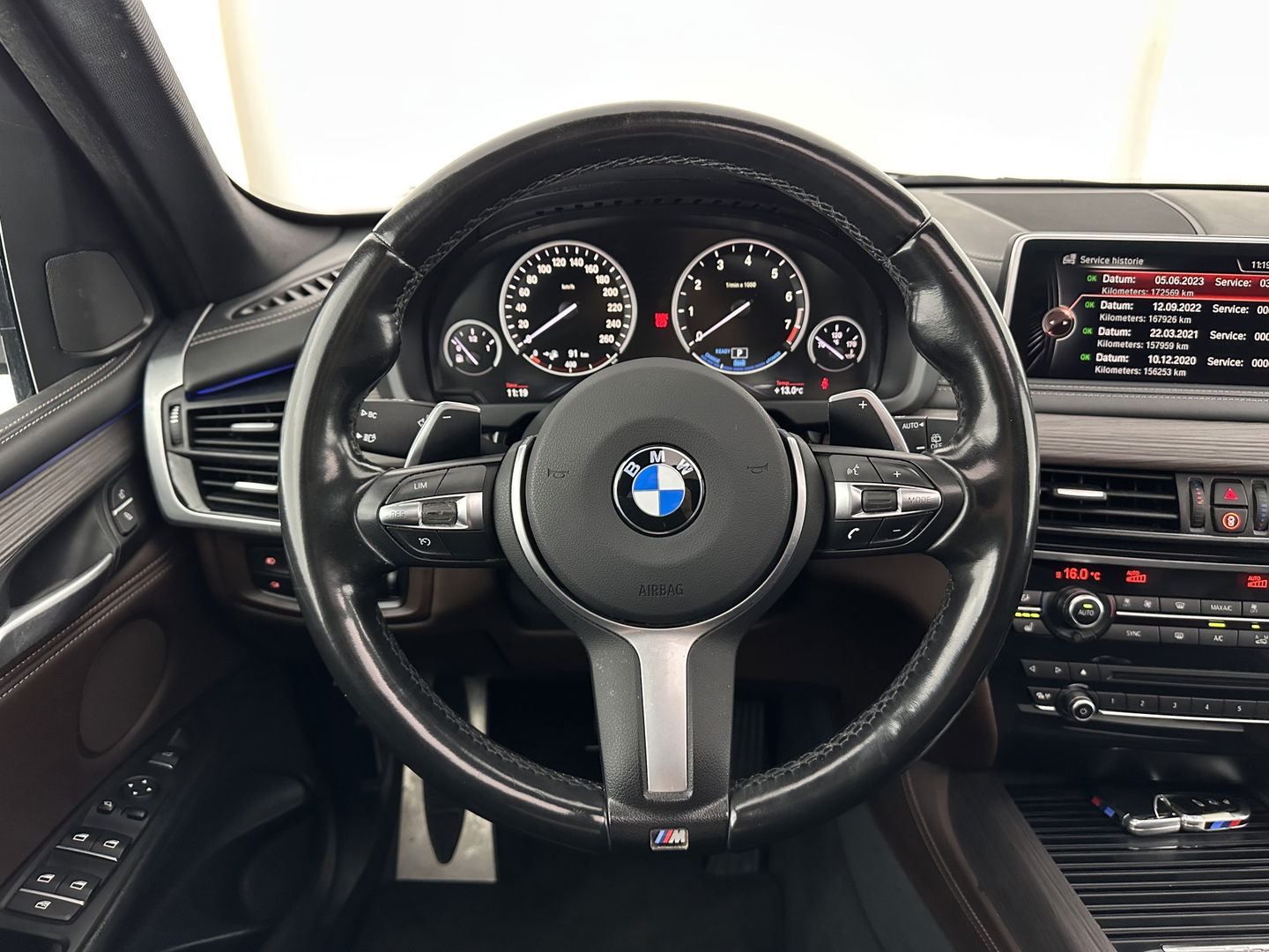 BMW X5 (Plug-In) xDrive40e M-Sportpack iPerformance High Executive Aut. *PANO | LEATHER | FULL-LED | MEMORY-PACK | BLINDSPOT | CAMERA | HIFI-SOUND | NAVI-FULLMAP | SHIFT-PADDLES | PRIVACYGLASS | ECC | HEAD-UP | PDC | CRUISE | 20''ALU*