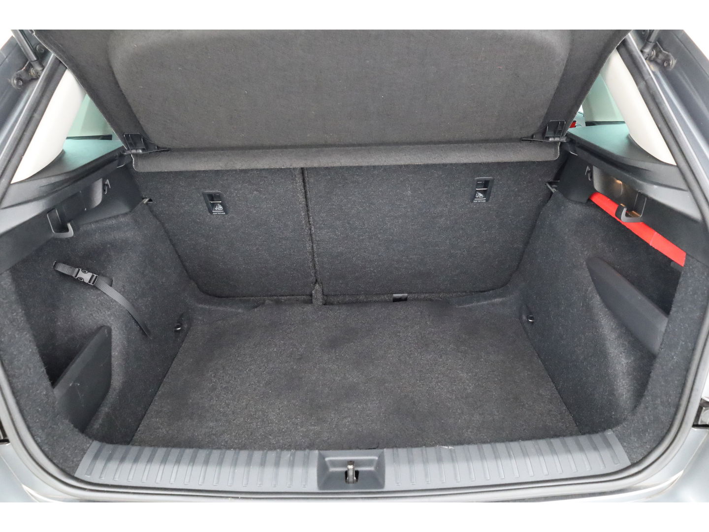 Škoda Kamiq 1.0 TSI Business Edition | Camera | All Season | Voorruitverw. | Cruise Control | LED | PDC V+A | CarPlay