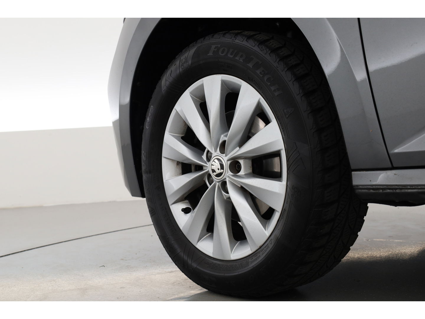 Škoda Kamiq 1.0 TSI Business Edition | Camera | All Season | Voorruitverw. | Cruise Control | LED | PDC V+A | CarPlay