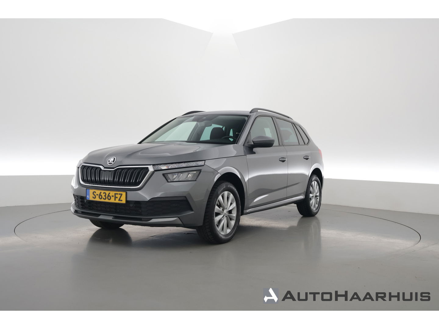 Škoda Kamiq 1.0 TSI Business Edition | Camera | All Season | Voorruitverw. | Cruise Control | LED | PDC V+A | CarPlay
