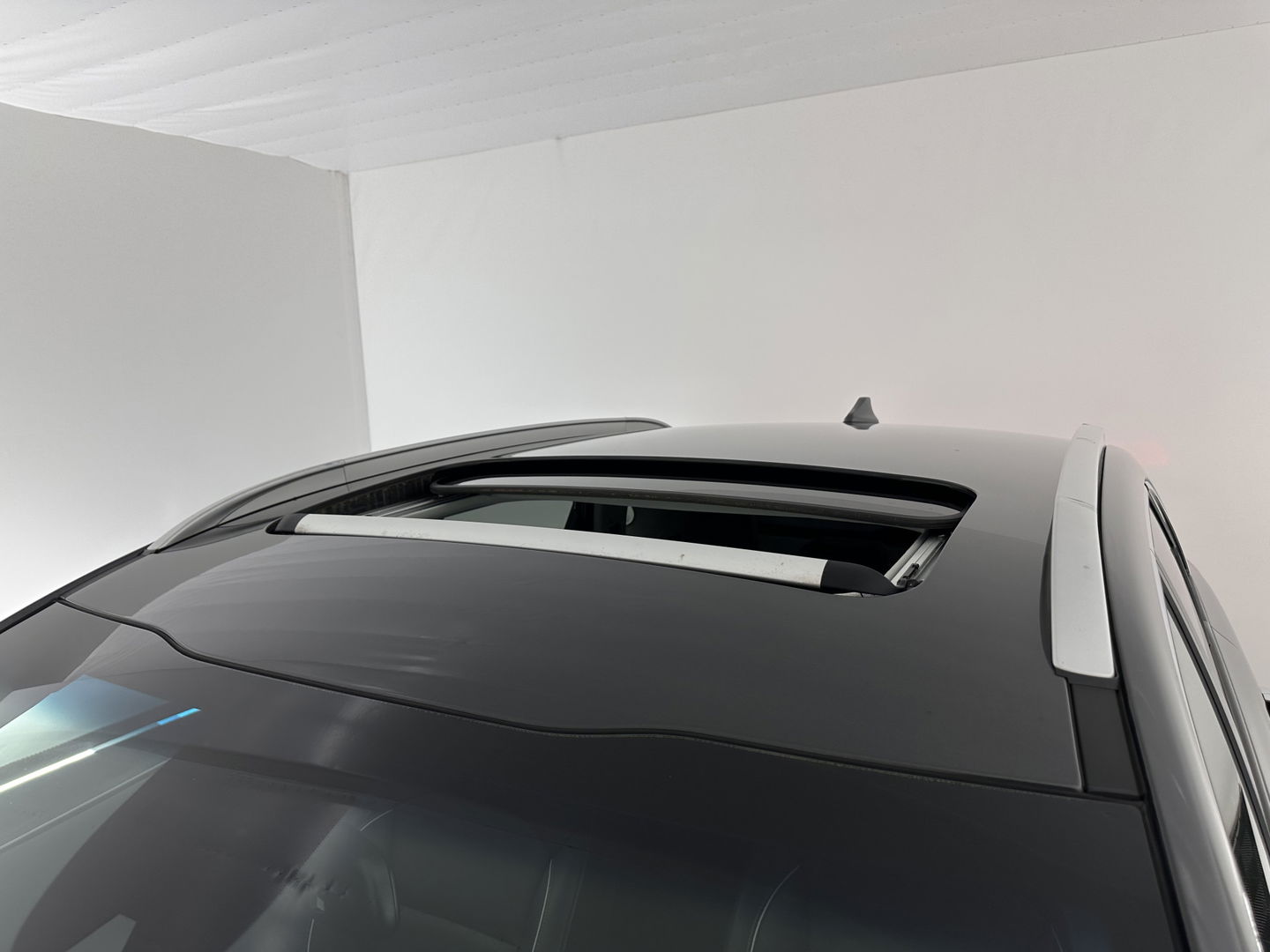 Kia e-Niro ExecutiveLine 64 kWh [ 3-Fase ] Aut. *PANO | LUXURY-LEATHER | JBL-AUDIO | FULL-LED | NAVI-FULLMAP | DAB | ADAPTIVE-CRUISE | CAMERA | MEMORY-PACK | LANE-ASSIST | CCS-FASTLOADER | KEYLESS | DIGI-COCKPIT | TOWBAR | 17"ALU*