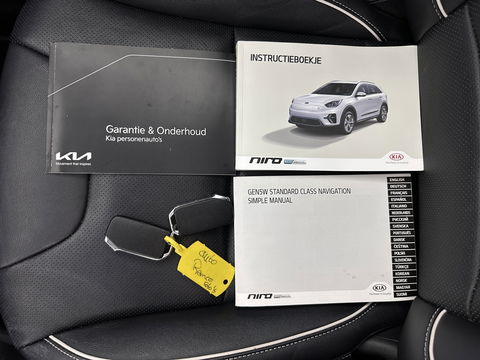 Kia e-Niro ExecutiveLine 64 kWh [ 3-Fase ] Aut. *PANO | LUXURY-LEATHER | JBL-AUDIO | FULL-LED | NAVI-FULLMAP | DAB | ADAPTIVE-CRUISE | CAMERA | MEMORY-PACK | LANE-ASSIST | CCS-FASTLOADER | KEYLESS | DIGI-COCKPIT | TOWBAR | 17"ALU*