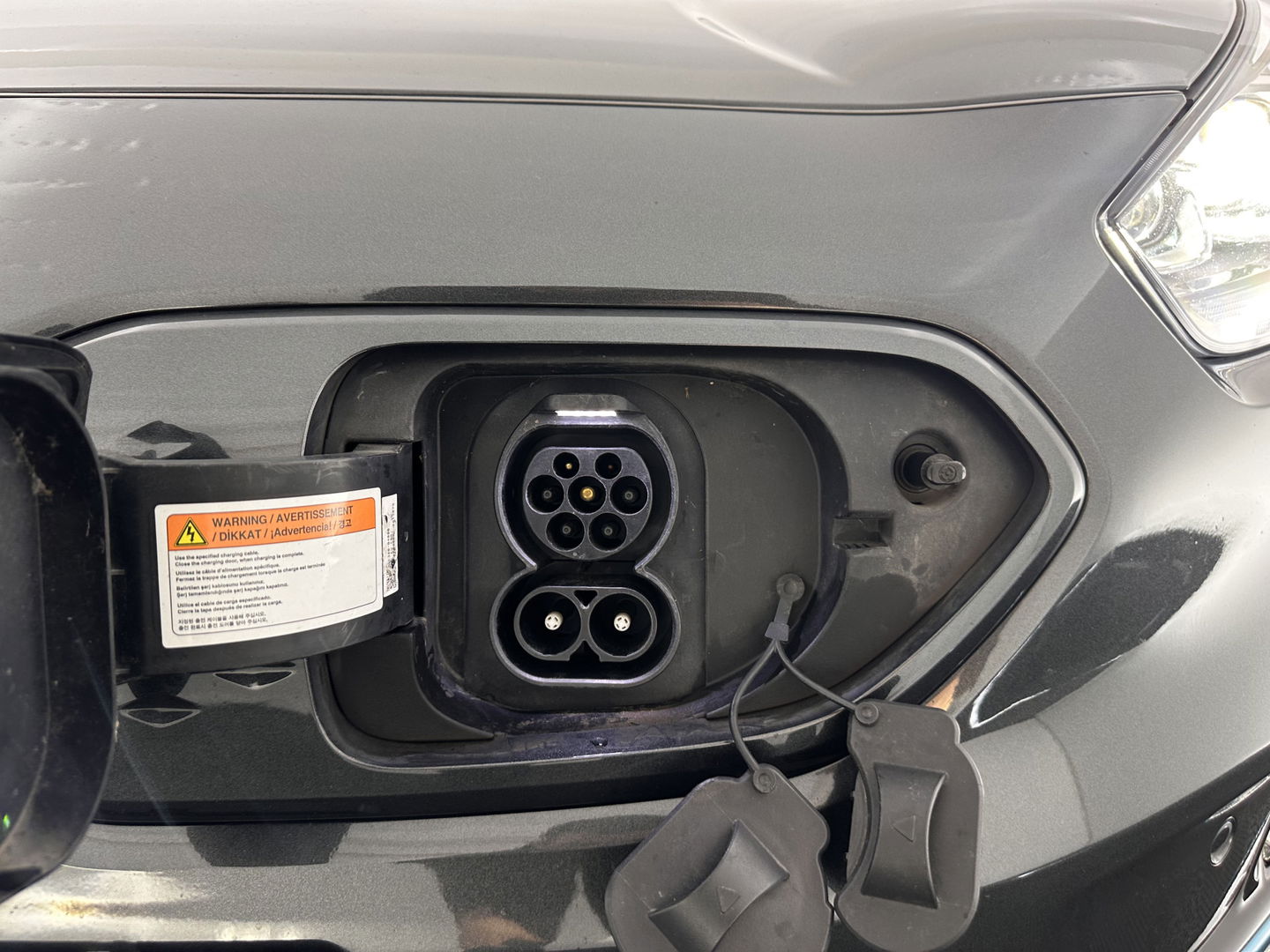 Kia e-Niro ExecutiveLine 64 kWh [ 3-Fase ] Aut. *PANO | LUXURY-LEATHER | JBL-AUDIO | FULL-LED | NAVI-FULLMAP | DAB | ADAPTIVE-CRUISE | CAMERA | MEMORY-PACK | LANE-ASSIST | CCS-FASTLOADER | KEYLESS | DIGI-COCKPIT | TOWBAR | 17"ALU*