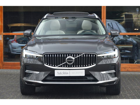 Volvo XC60 T6 Hybride AWD Plus Bright LONG RANGE | Head-Up display | Panoramadak | Stoel + Stuur Verwarmd | Adaptive Cruise |