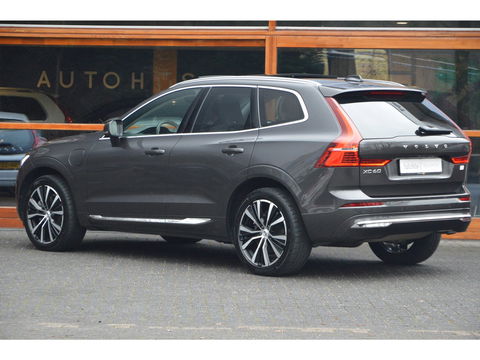 Volvo XC60 T6 Hybride AWD Plus Bright LONG RANGE | Head-Up display | Panoramadak | Stoel + Stuur Verwarmd | Adaptive Cruise |