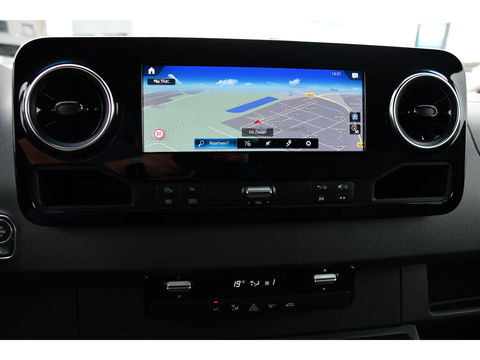 Mercedes-Benz Sprinter 314 2.2 CDI L2H1 Black Edition Camera, Cruise, Carplay, LED, 10,5'' Mbux, Leder, Automaat, Multimedia, Uniek!