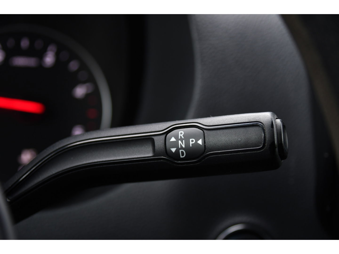 Mercedes-Benz Sprinter 314 2.2 CDI L2H1 Black Edition Camera, Cruise, Carplay, LED, 10,5'' Mbux, Leder, Automaat, Multimedia, Uniek!