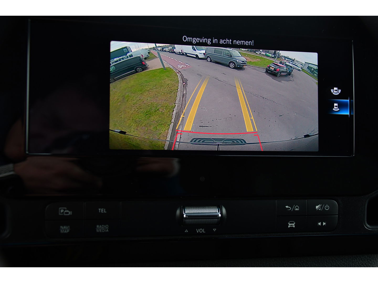 Mercedes-Benz Sprinter 314 2.2 CDI L2H1 Black Edition Camera, Cruise, Carplay, LED, 10,5'' Mbux, Leder, Automaat, Multimedia, Uniek!