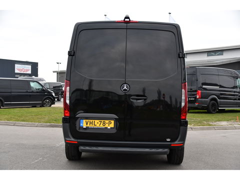 Mercedes-Benz Sprinter 314 2.2 CDI L2H1 Black Edition Camera, Cruise, Carplay, LED, 10,5'' Mbux, Leder, Automaat, Multimedia, Uniek!