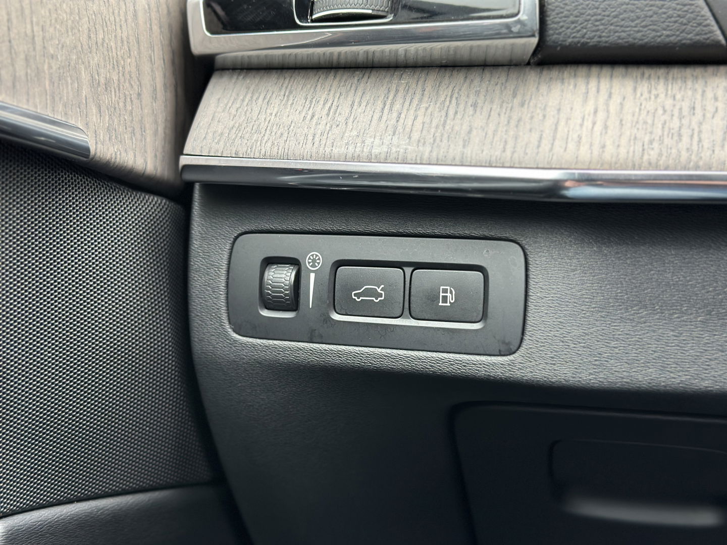 Volvo XC90 2.0 T8 Recharge AWD Inscription | Panoramadak | 7 persoons | Luchtvering | H&K | HUD | Stoel-Verwarming/Ventilatie/Massage | Stuurverwarming | Elektrische Zwenkhaak | Apple Carplay | Android Auto |