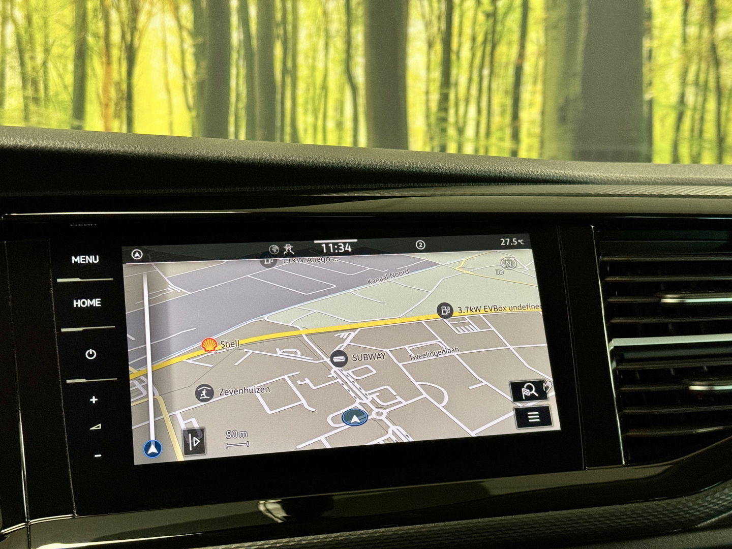 Volkswagen Transporter 2.0 TDI L2H1 30 DC Bulli | Eibach | Dubbel Cabine | Camera | Parkeersensoren | Apple Carplay | Stoelverwarming | DAB | Airconditioning | Navigatie | Uniek |