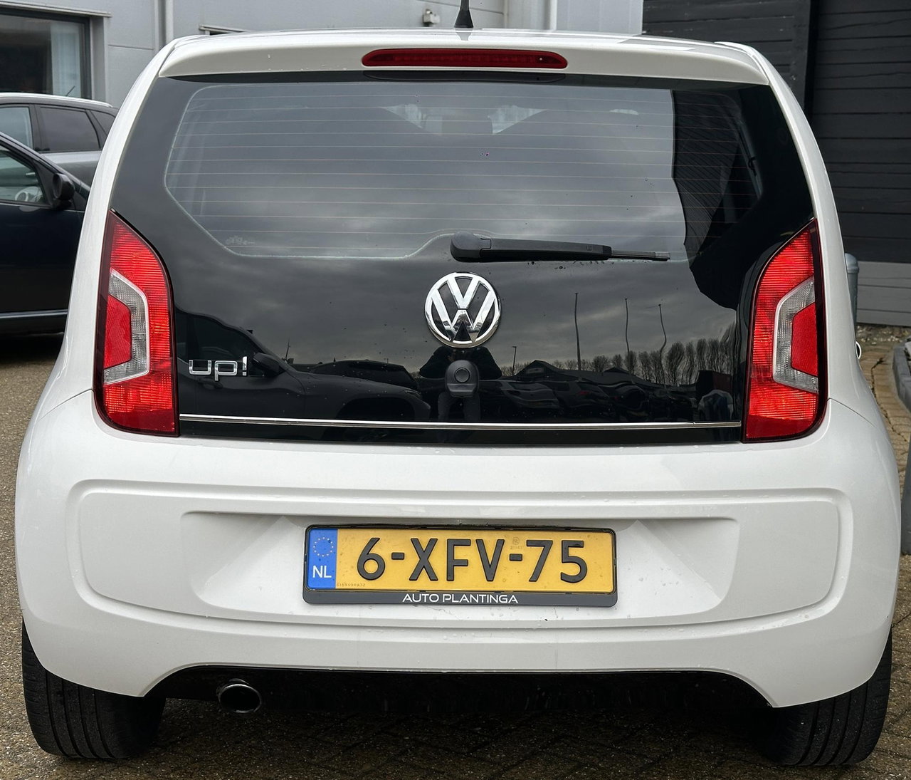 Volkswagen up!