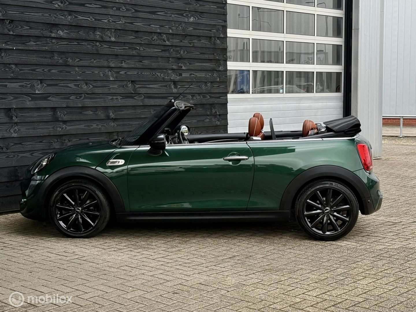 MINI Cooper S Cabrio 2.0 Chili | Leder | Automaat | LED | HK