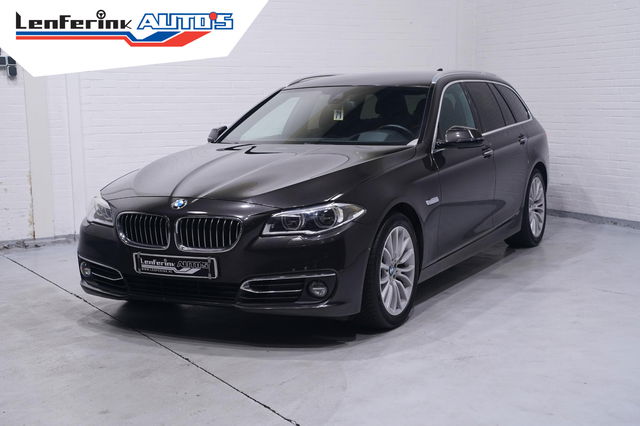 BMW 5 Serie - Touring 535d Luxury line NAP Navi Head up Sportstoelen Leder Camera Harman Kardon PDC v+a