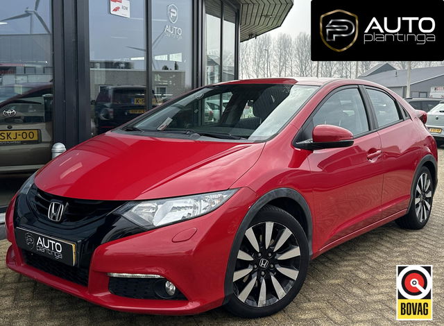 Honda Civic - 1.4 Sport LUXE | Trekhaak | Achteruitrijcamera | Stoelverwarming | Cruise Control | Climate Control | 2 Sleutels |