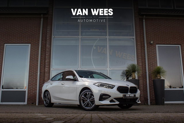 BMW 2 Serie - Gran Coupé 220i Business Edition Sport Line | 1e eigenaar | NL auto | BTW auto | Sportstuur | Adaptive LED | Sportstoelen | DAB | Navigatie | PDC | Cruise control