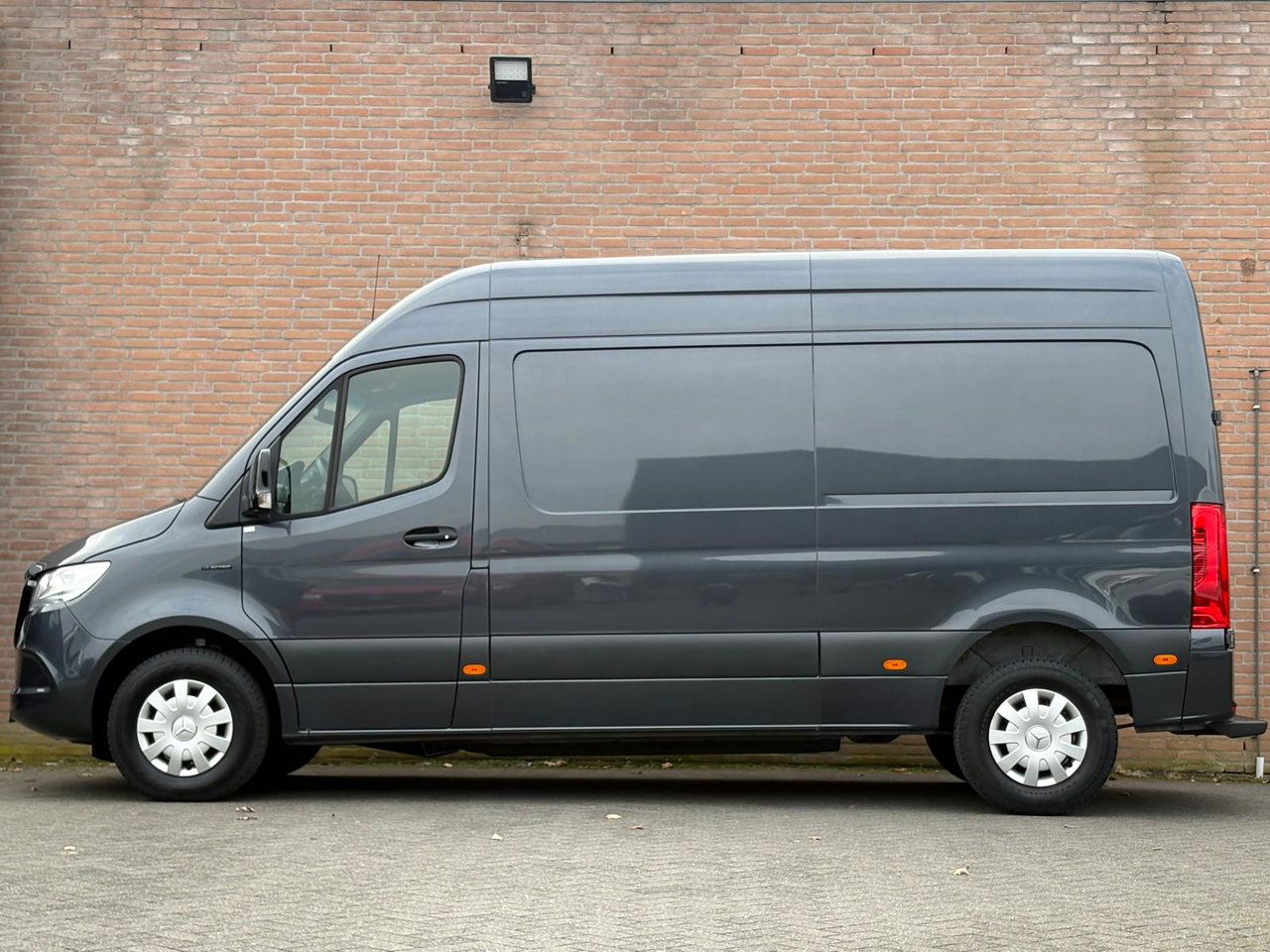 Mercedes-Benz eSprinter