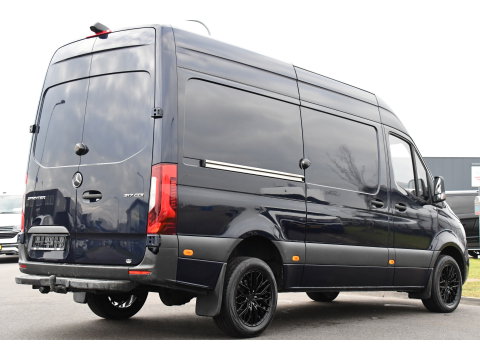 Mercedes-Benz Sprinter 317 1.9 CDI L2H2 RWD PB Edition Camera, Cruise, Carplay, LED, Leder, Stoelverwaming, 170pk, Trekhaak, Automaat, Mbux, Uniek!