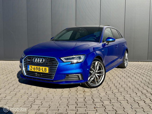 Audi A3 - Sportback 1.4 e-tron/Pano/Trekhaak/B&O/Carplay/Vol!