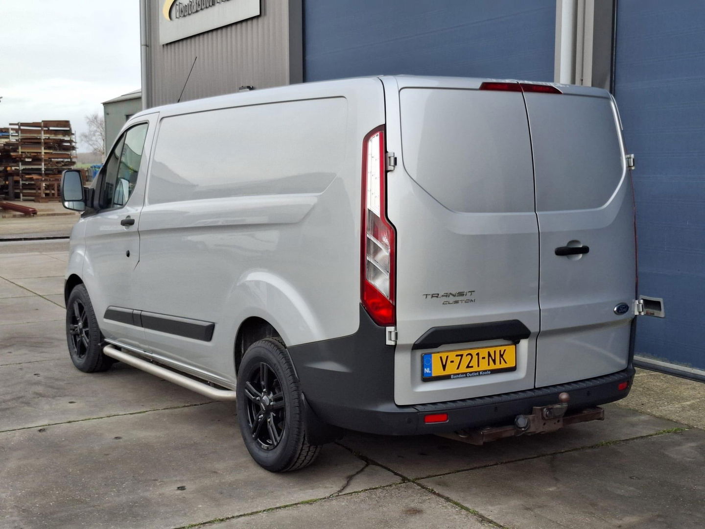 Ford Transit Custom 270 2.0 TDCI L1H1 Economy Edition AIRCO / TREKHAAK / EURO 6 / 3 ZITS