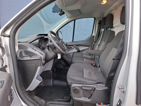 Ford Transit Custom 270 2.0 TDCI L1H1 Economy Edition AIRCO / TREKHAAK / EURO 6 / 3 ZITS