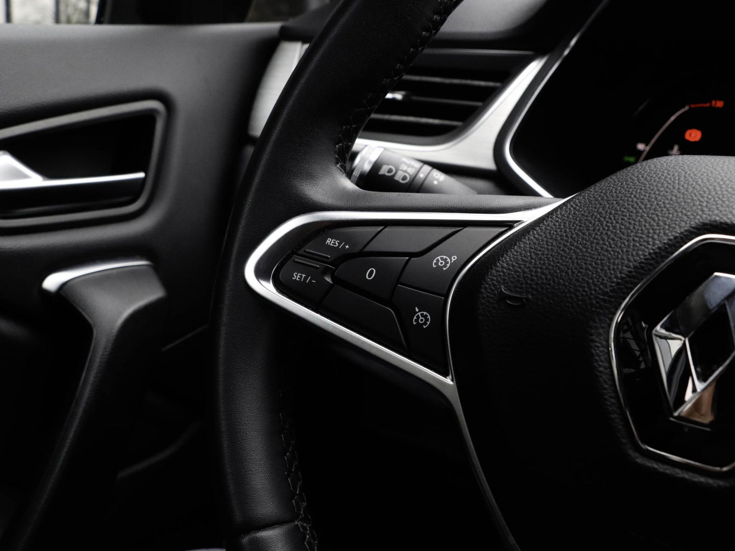 Renault Captur TCe 100 Intens Navigatie Climate Camera CarPlay