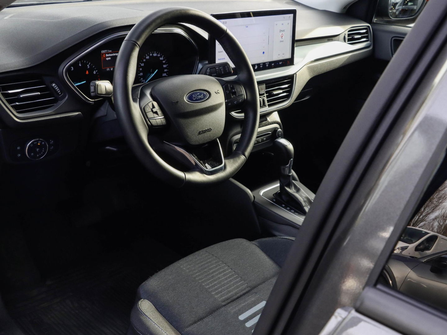 Ford Focus Active 1.0 EcoBoost Hybrid 125pk Titanium Style Automaat