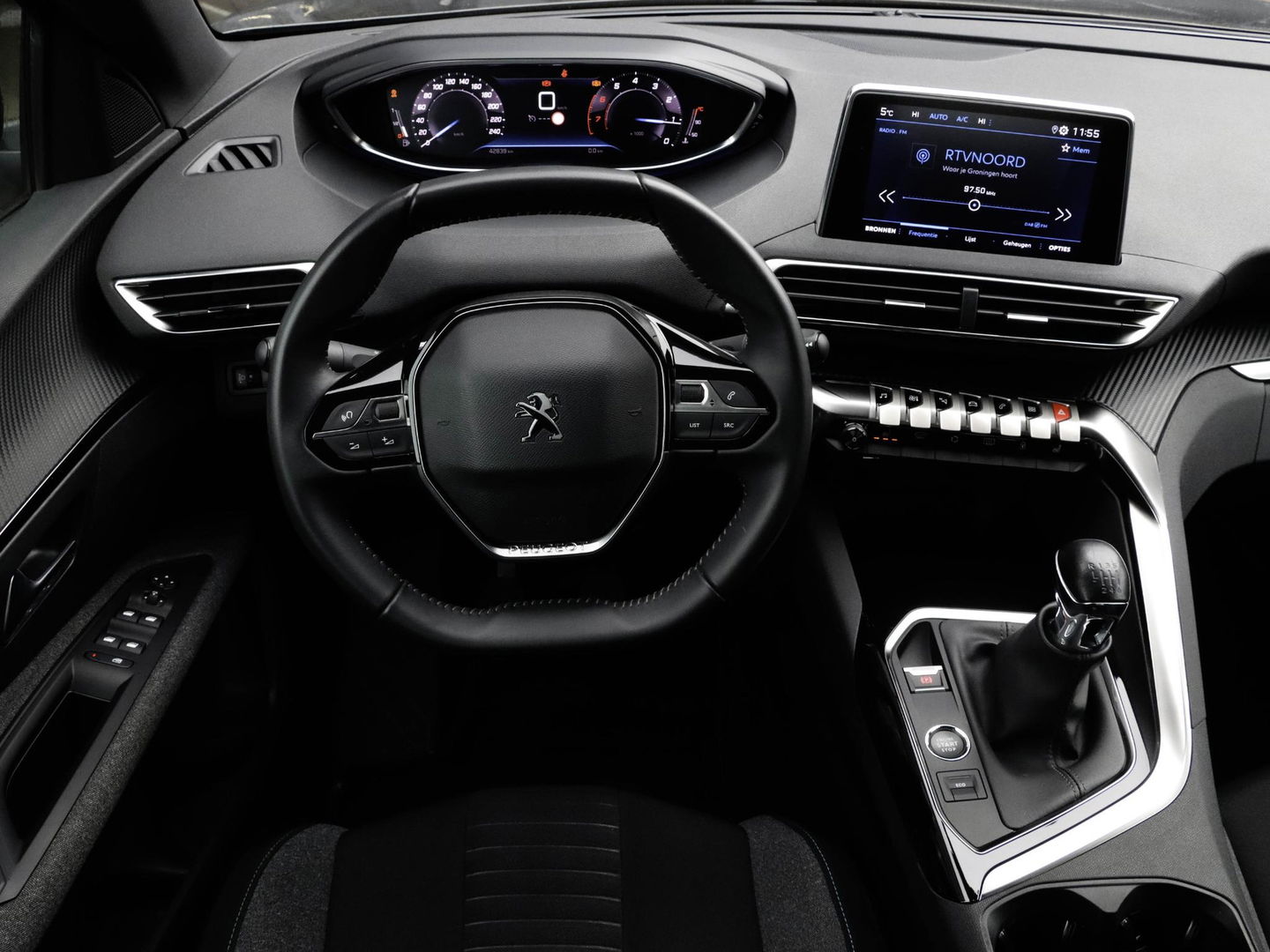 Peugeot 3008 1.2 PureTech Active Pack Business | Stoelverwarming | Navigatie via Carplay