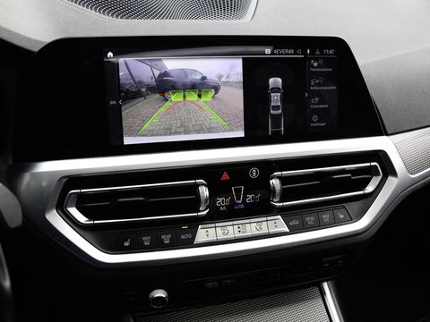 BMW 3-serie 330e eDrive Edition 292PK M Sport | Schuifdak | Camera