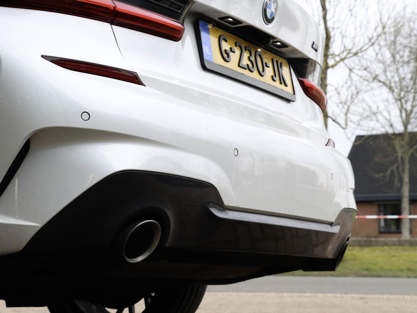 BMW 3-serie 330e eDrive Edition 292PK M Sport | Schuifdak | Camera