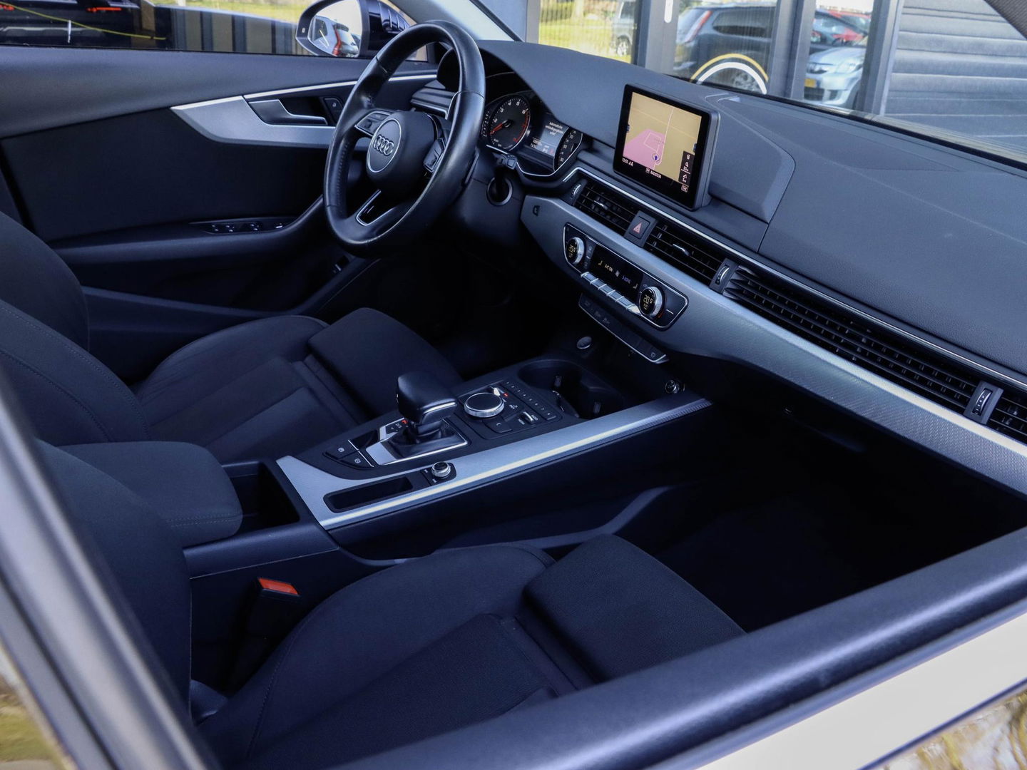 Audi A4 Avant 35 TFSI Sport Lease Edition | Clima | Trekhaak | Elek Achterklep