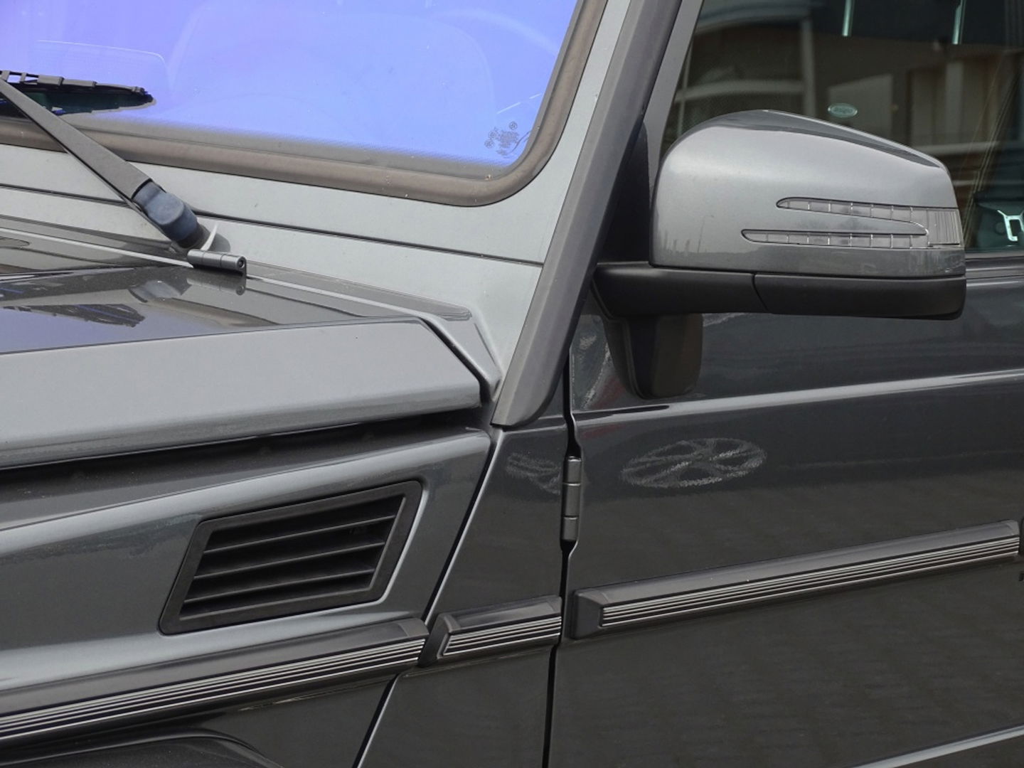 Mercedes-Benz G-Klasse G350 V6 / AMG / Designo / grijs kenteken / LED