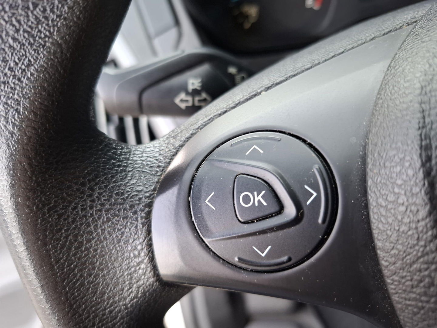 Ford Transit Custom 270 2.0 TDCI L1H1 Economy Edition AIRCO / TREKHAAK / EURO 6 / 3 ZITS