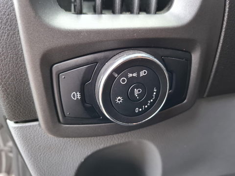 Ford Transit Custom 270 2.0 TDCI L1H1 Economy Edition AIRCO / TREKHAAK / EURO 6 / 3 ZITS