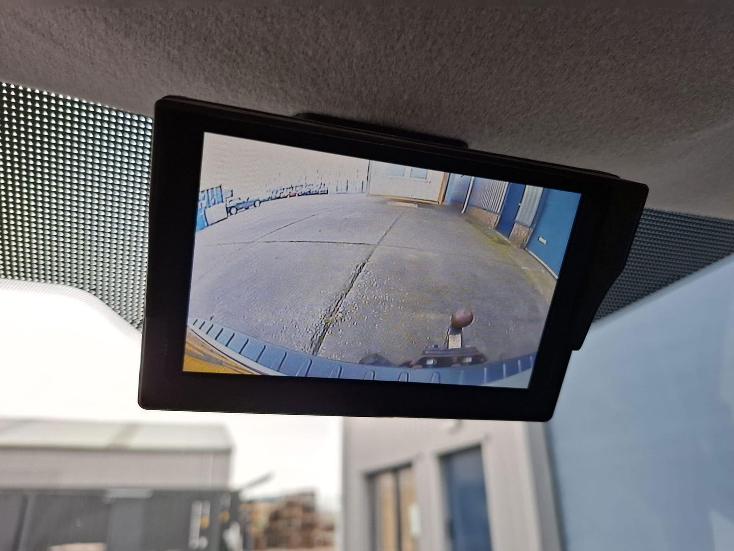 Ford Transit Custom 270 2.0 TDCI L1H1 Economy Edition AIRCO / TREKHAAK / EURO 6 / 3 ZITS