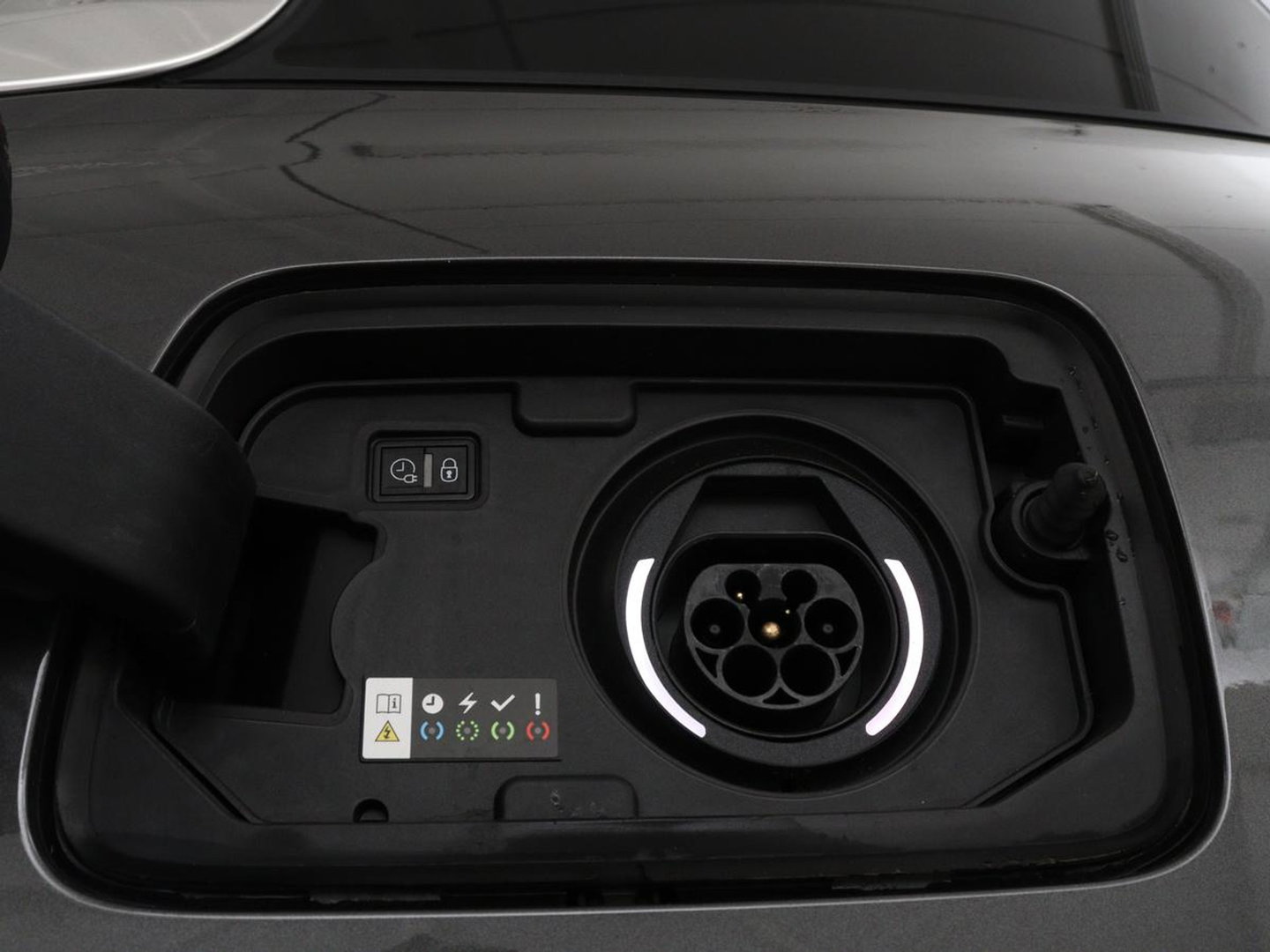 Citroën C5 Aircross 1.6 Plug-in Hybrid 225 Business | SOH 96% | Carplay | Navigatie | Climate control | Bluetooth | Cruise control | 18'' | Parkeerhulp | PHEV