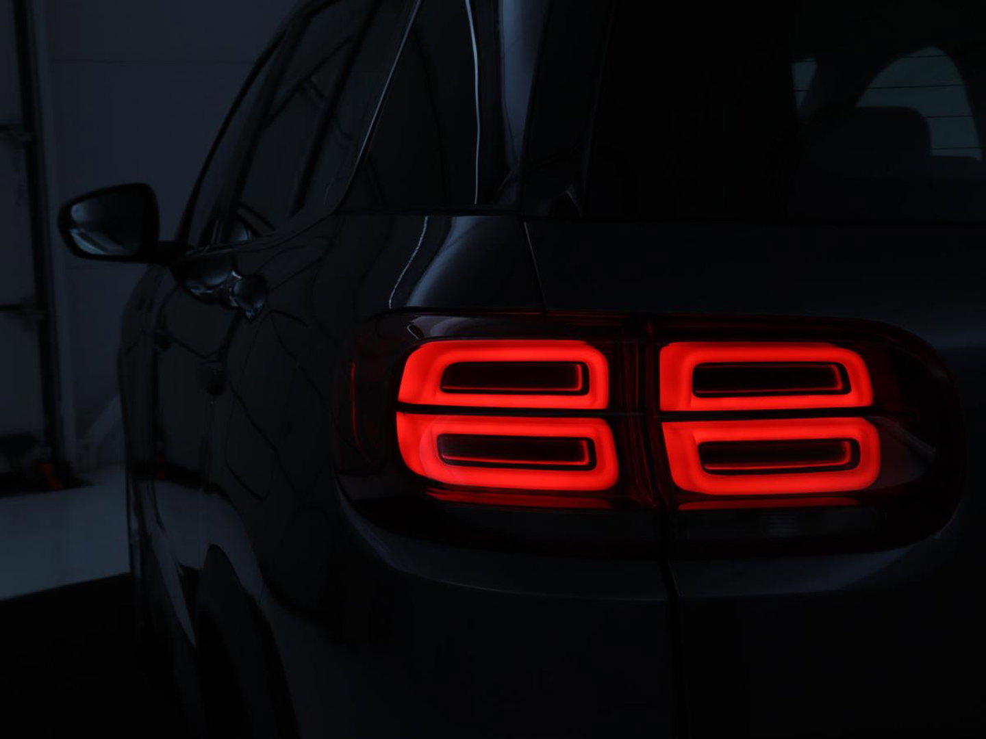 Citroën C5 Aircross 1.6 Plug-in Hybrid 225 Business | SOH 96% | Carplay | Navigatie | Climate control | Bluetooth | Cruise control | 18'' | Parkeerhulp | PHEV