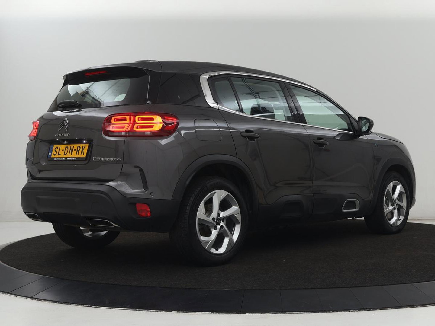 Citroën C5 Aircross 1.6 Plug-in Hybrid 225 Business | SOH 96% | Carplay | Navigatie | Climate control | Bluetooth | Cruise control | 18'' | Parkeerhulp | PHEV