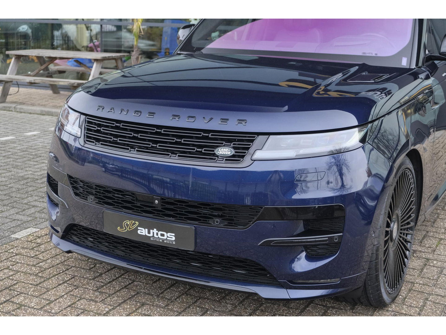 Land Rover Range Rover Sport D350 350pk Autobiography Panoramadak Massage Stoelkoeling Meridian 3d Trekhaak 24" LMV