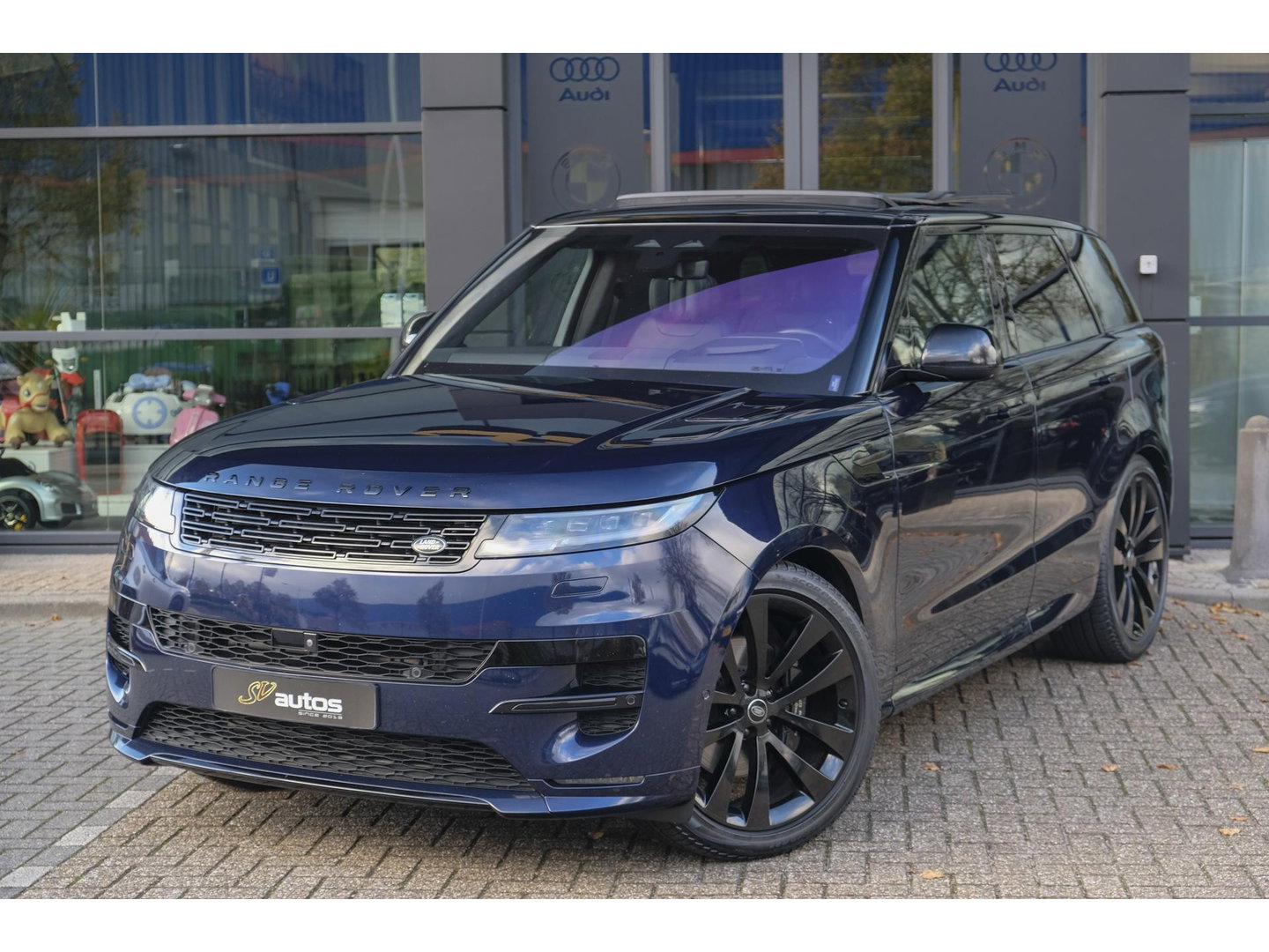 Land Rover Range Rover Sport D350 350pk Autobiography Panoramadak Massage Stoelkoeling Meridian 3d Trekhaak 24" LMV