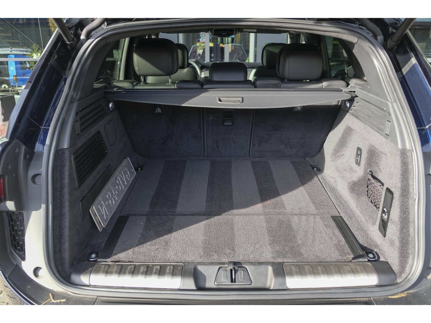 Land Rover Range Rover Sport D350 350pk Autobiography Panoramadak Massage Stoelkoeling Meridian 3d Trekhaak 24" LMV