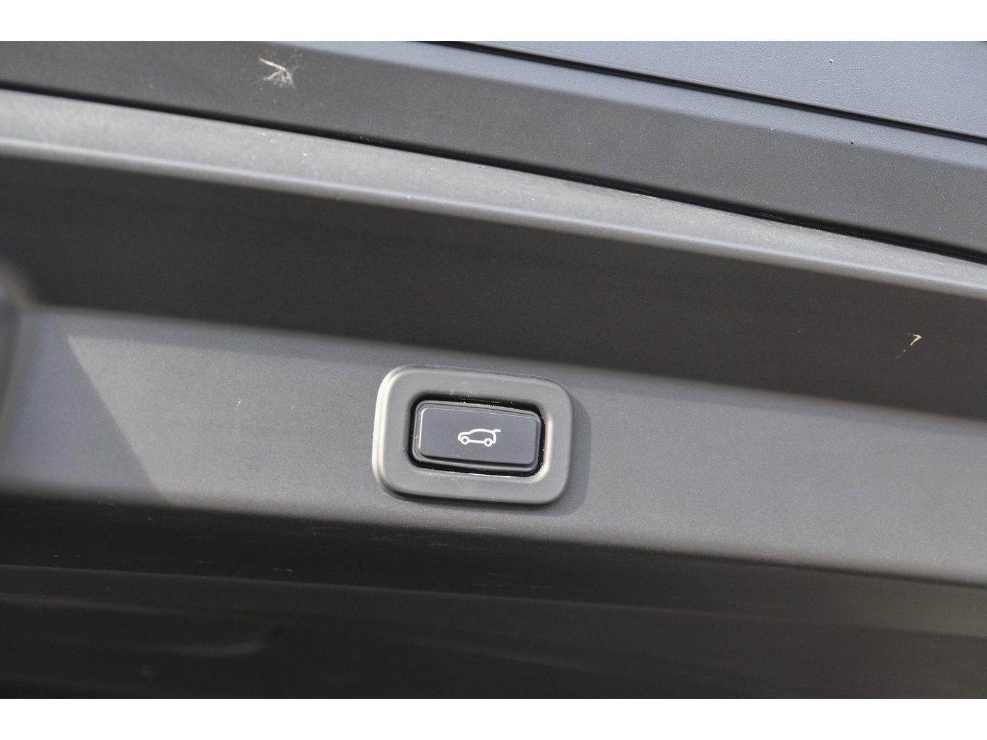 Land Rover Range Rover Sport D350 350pk Autobiography Panoramadak Massage Stoelkoeling Meridian 3d Trekhaak 24" LMV