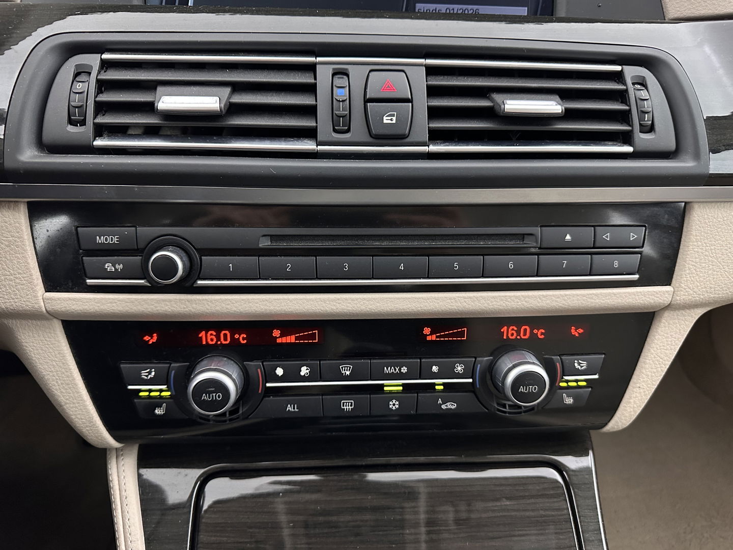 BMW 5 Serie Touring 525xd High Executive AWD Aut*  LEATHER | BI-XENON | HEATED-SPORTSEATS | NAVI-FULLMAP | ECC | PDC | 17"ALU*