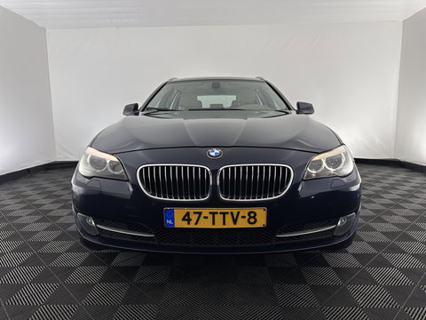 BMW 5 Serie Touring 525xd High Executive AWD *AUT | LEATHER | BI- XENON | HEATED-SPORTSEATS | NAVI-FULLMAP | ECC | PDC | 17"ALU*