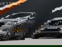 Volvo XC60 - 2.0 T8 Twin Engine AWD Momentum [SCHUIFKANTELDAK, APPLE CARPLAY, ANDROID, ELEKTRISCH VERSTELBARE STOELEN, STUURVERWARMING, STOELVERWARMING, VOL LEDER, CRUISE, CLIMATE, NIEUWSTAAT]