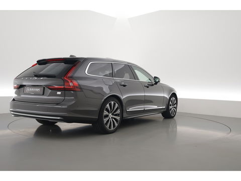 Volvo V90 2.0 T6 Plug-in hybrid AWD Ultimate Bright | Pano | 360 Cam | Stoel ventilatie | ACC | Blis | H&K Audio | uitvoering controleren