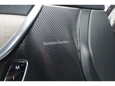 Volvo V90 2.0 T6 Plug-in hybrid AWD Ultimate Bright | Pano | 360 Cam | Stoel ventilatie | ACC | Blis | H&K Audio | uitvoering controleren